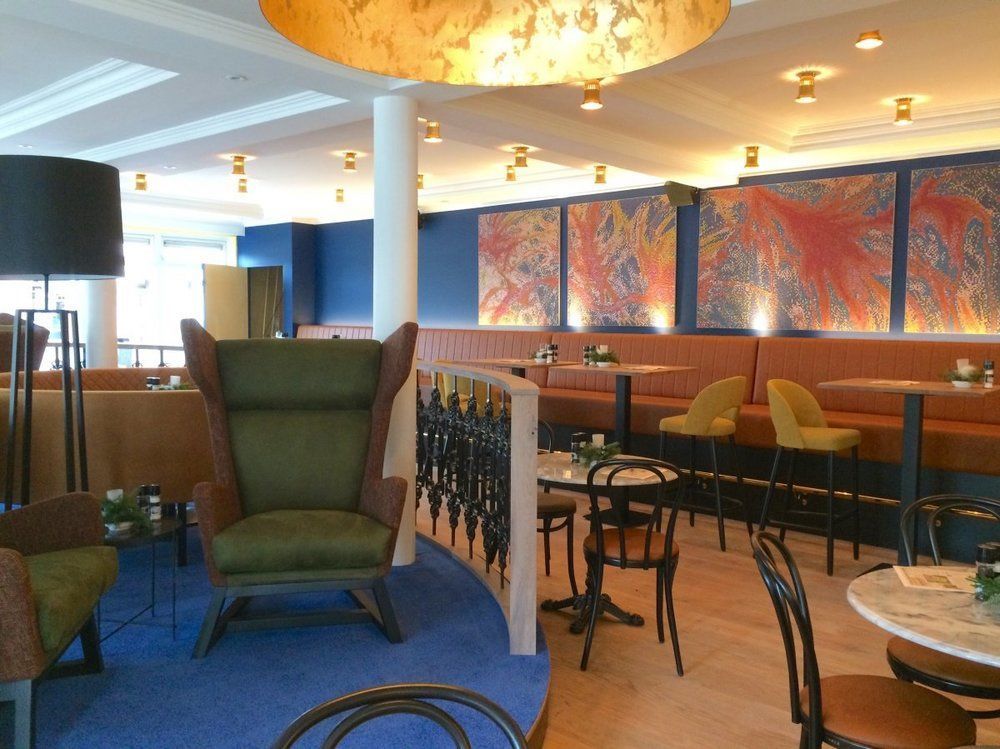 Отель Vincents Bed&Bistro Эттен-Леур Экстерьер фото