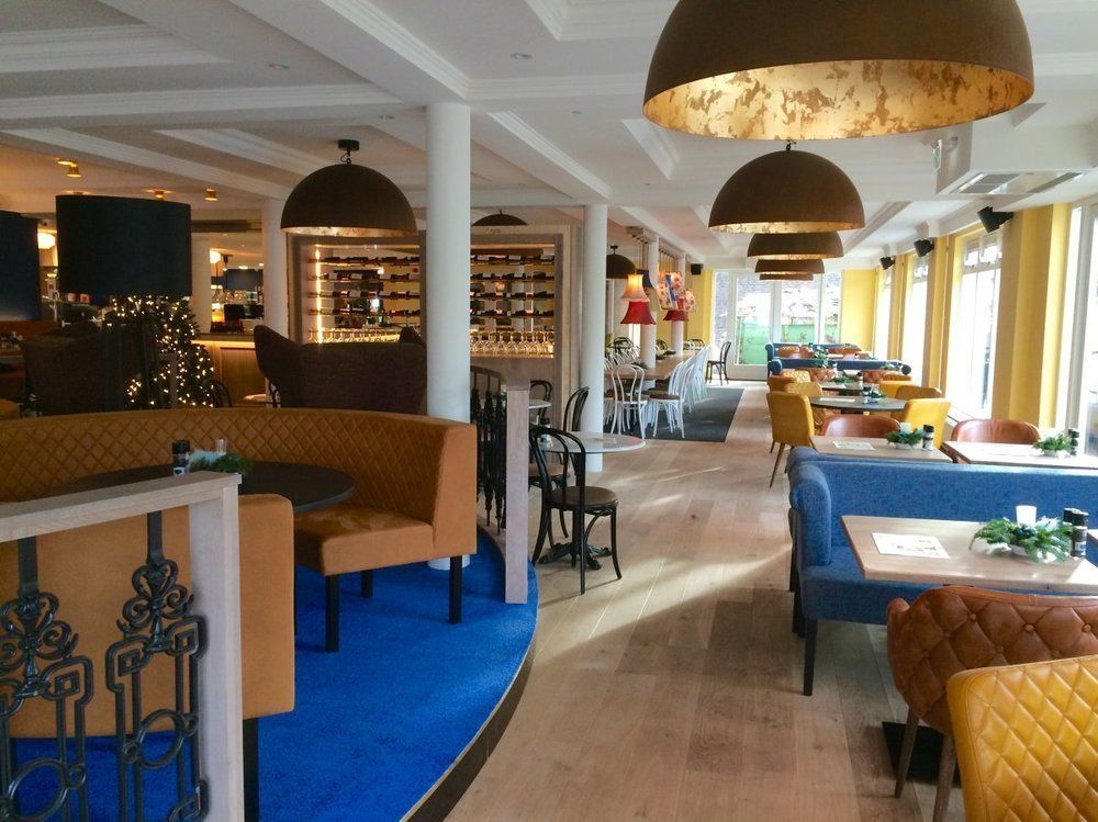 Отель Vincents Bed&Bistro Эттен-Леур Экстерьер фото